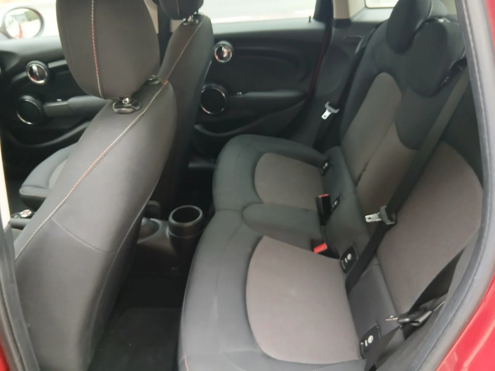 Mini Cooper 1, 5i 136ps, снимка 9 - Автомобили и джипове - 54620897