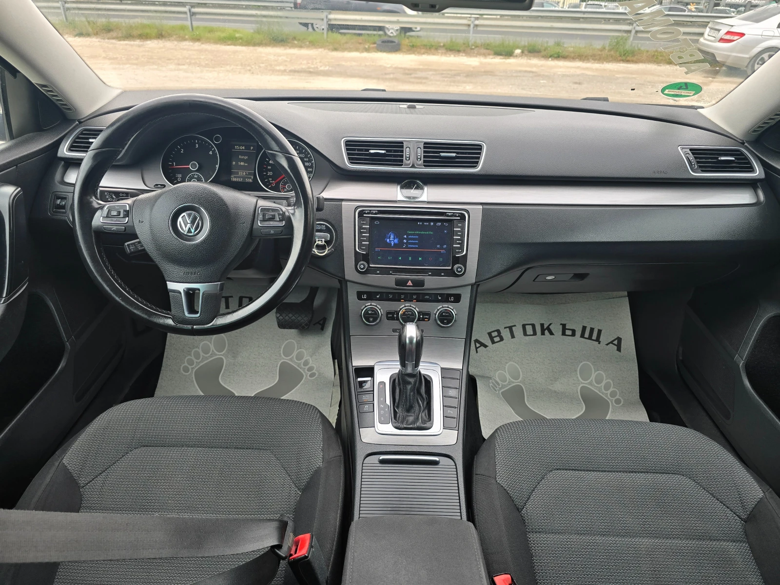 VW Passat R-line 12г.2.0-140к.с., снимка 10 - Автомобили и джипове - 54944318