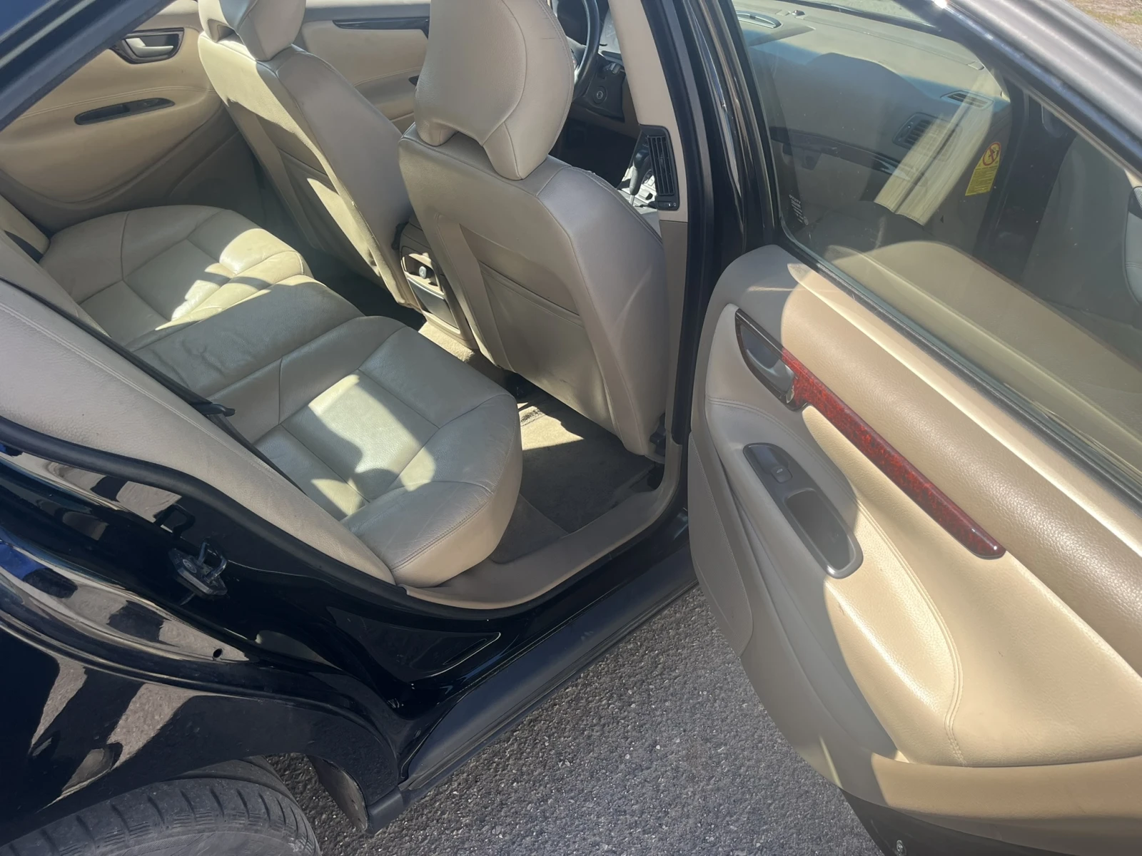 Volvo S60 T5 2.3 250, снимка 8 - Автомобили и джипове - 55355235