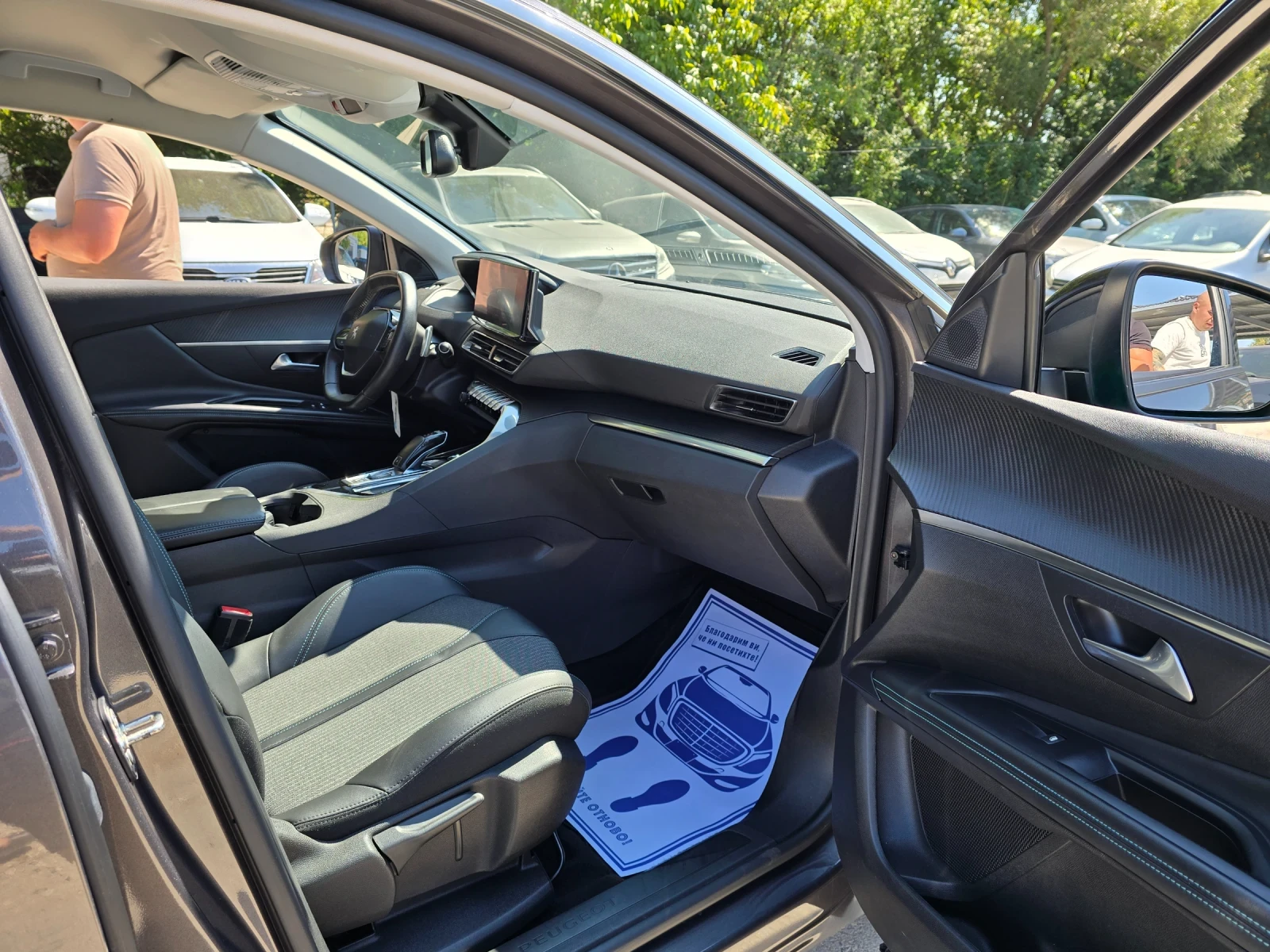 Peugeot 3008 1.5Bluehdi 131к.с GT-LINE , снимка 13 - Автомобили и джипове - 55556922
