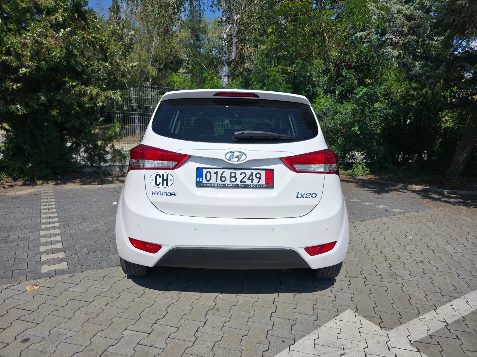 Hyundai Ix20 1.6i 16v Automatik, снимка 5 - Автомобили и джипове - 55942951