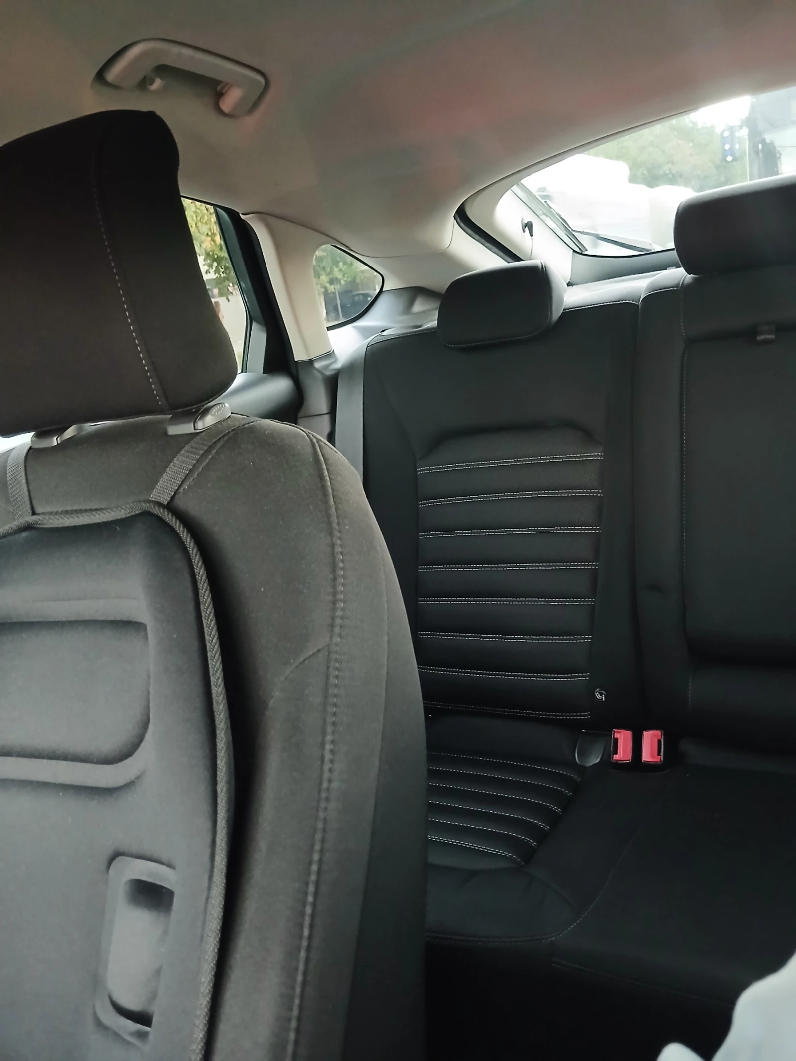 Ford Mondeo MK5, снимка 9 - Автомобили и джипове - 56113571