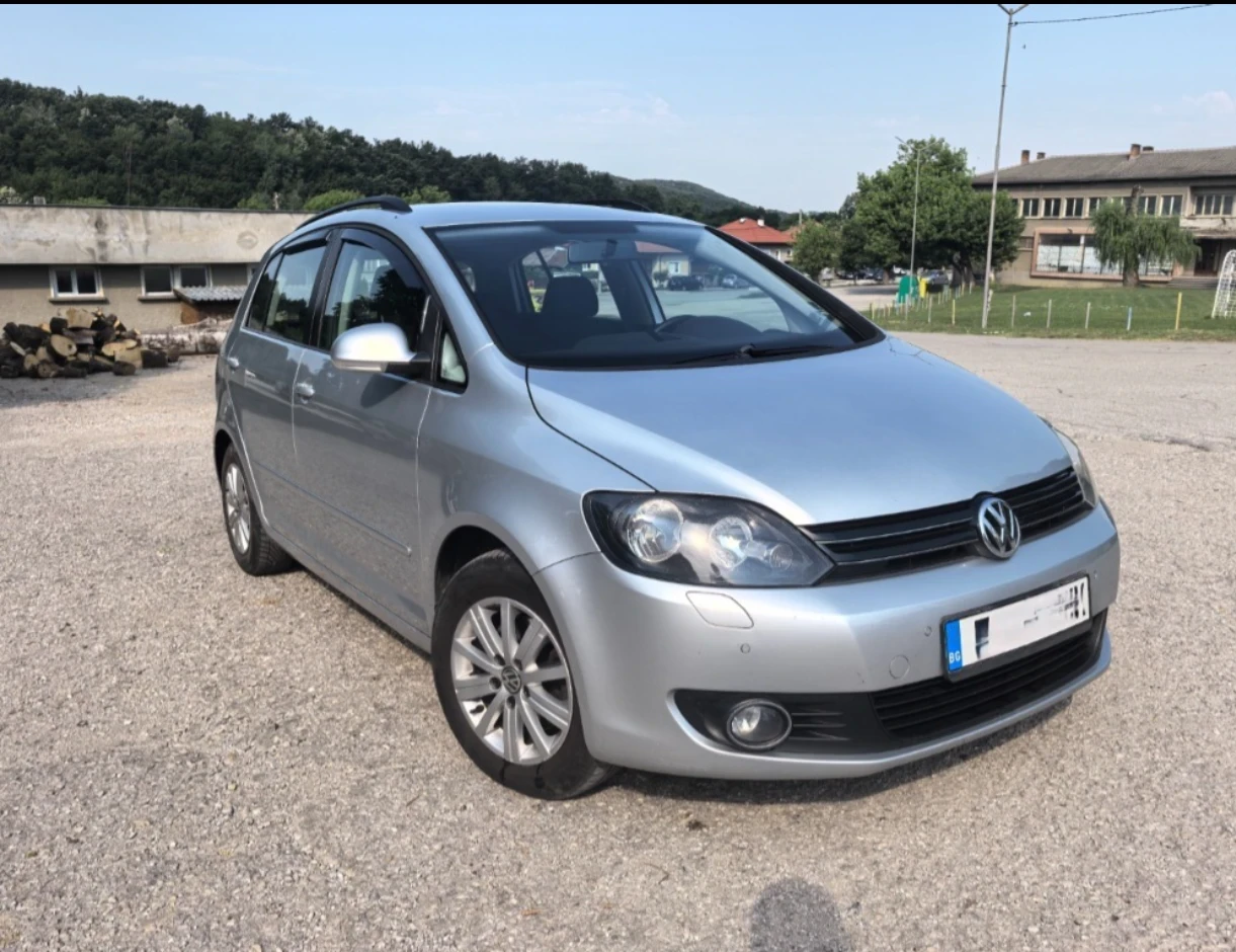 VW Golf Plus 1.6 TDI, снимка 9 - Автомобили и джипове - 56341048