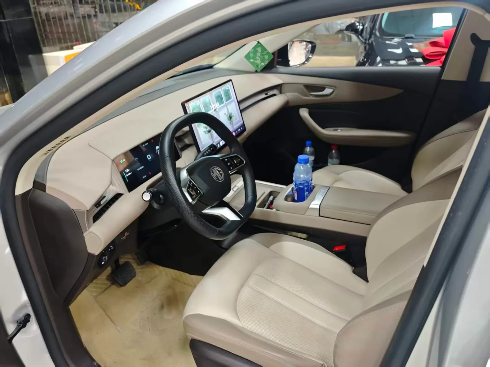 Mg S5 62.2kWh | 360 ������ | �������� |  | Mobile.bg � ����������� 3