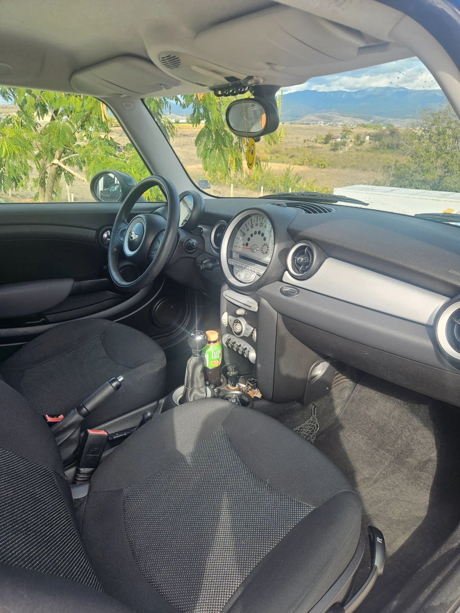 Mini One 92000км, снимка 14 - Автомобили и джипове - 56545786