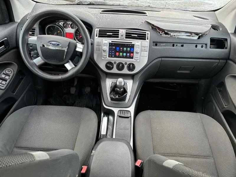 Ford Kuga 2.0 TDCi, снимка 7 - Автомобили и джипове - 48642892