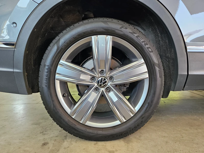 VW Tiguan Allspace Elegance 4Motion 2.0TDI 200PS, снимка 13 - Автомобили и джипове - 50812318
