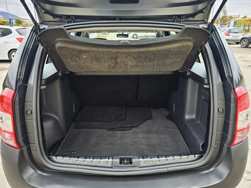 Dacia Duster 1.6i GPL* FACE* NAVI, снимка 16 - Автомобили и джипове - 52309589