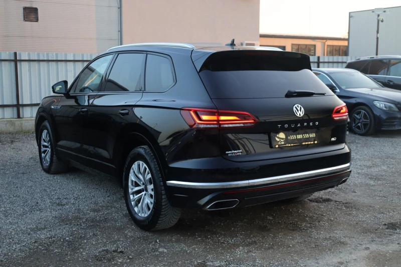VW Touareg 3.0 TDI 4Motion Rline Luft ACC Kam SzH AHK #iCarbg, снимка 6 - Автомобили и джипове - 52804428