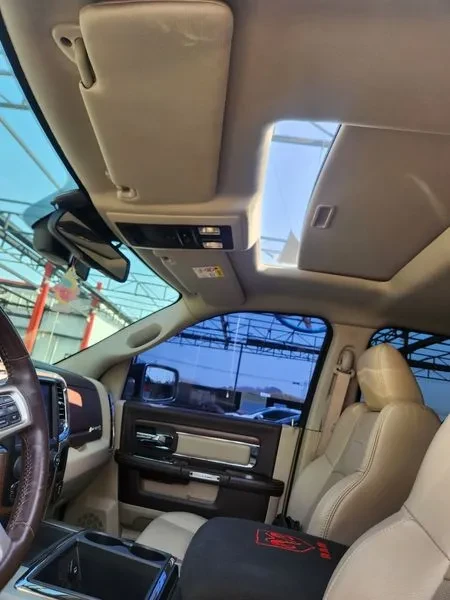 Dodge Ram Pickup 5.7 HEMI, снимка 15 - Автомобили и джипове - 55738464