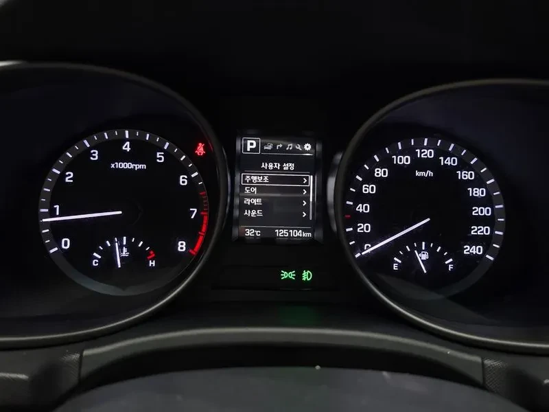Hyundai Santa fe 2.0T 2WD, снимка 8 - Автомобили и джипове - 56354392