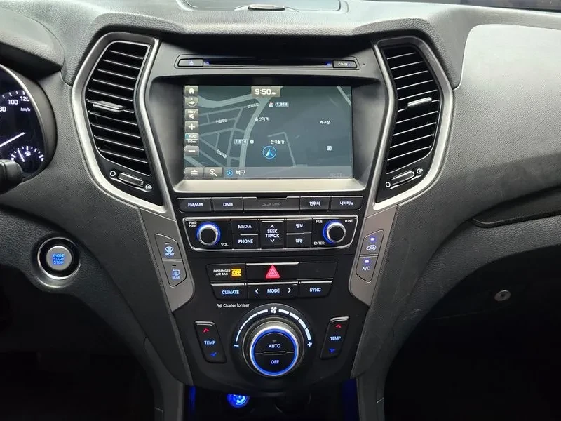 Hyundai Santa fe 2.0T 2WD, снимка 14 - Автомобили и джипове - 56354392