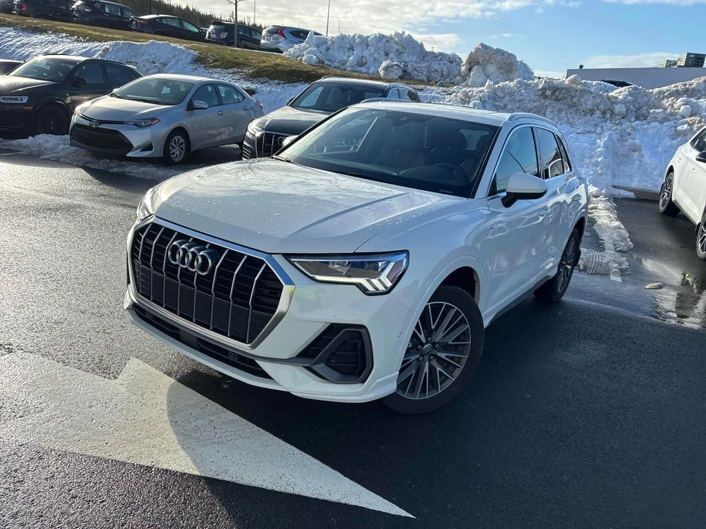 Audi Q3 2020 Progressiv * CARFAX * БЕЗ ПЪРВОНАЧАЛНА ВНОСКА, снимка 1