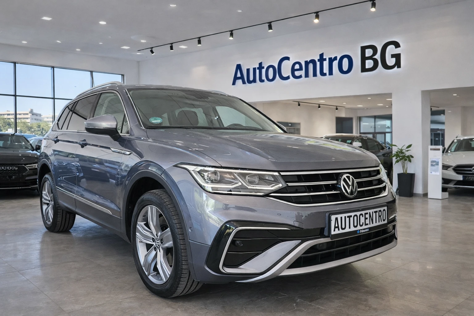 VW Tiguan Allspace Elegance 4Motion 2.0TDI IQ.LIGHT-Matrix | Mobile.bg � ����������� 1