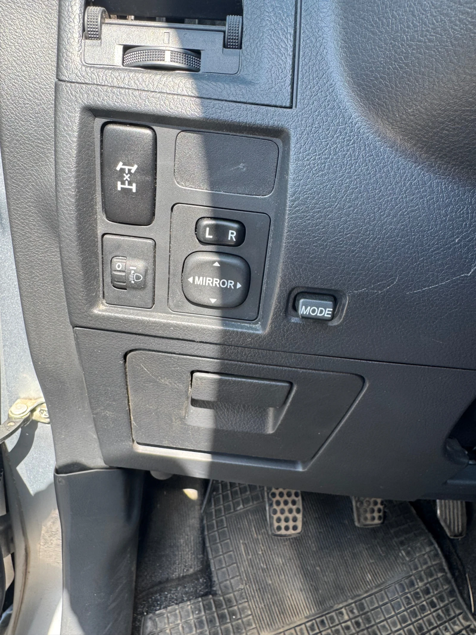 Daihatsu Terios Terios 1.5 Benzin Gas Facelift - изображение 9