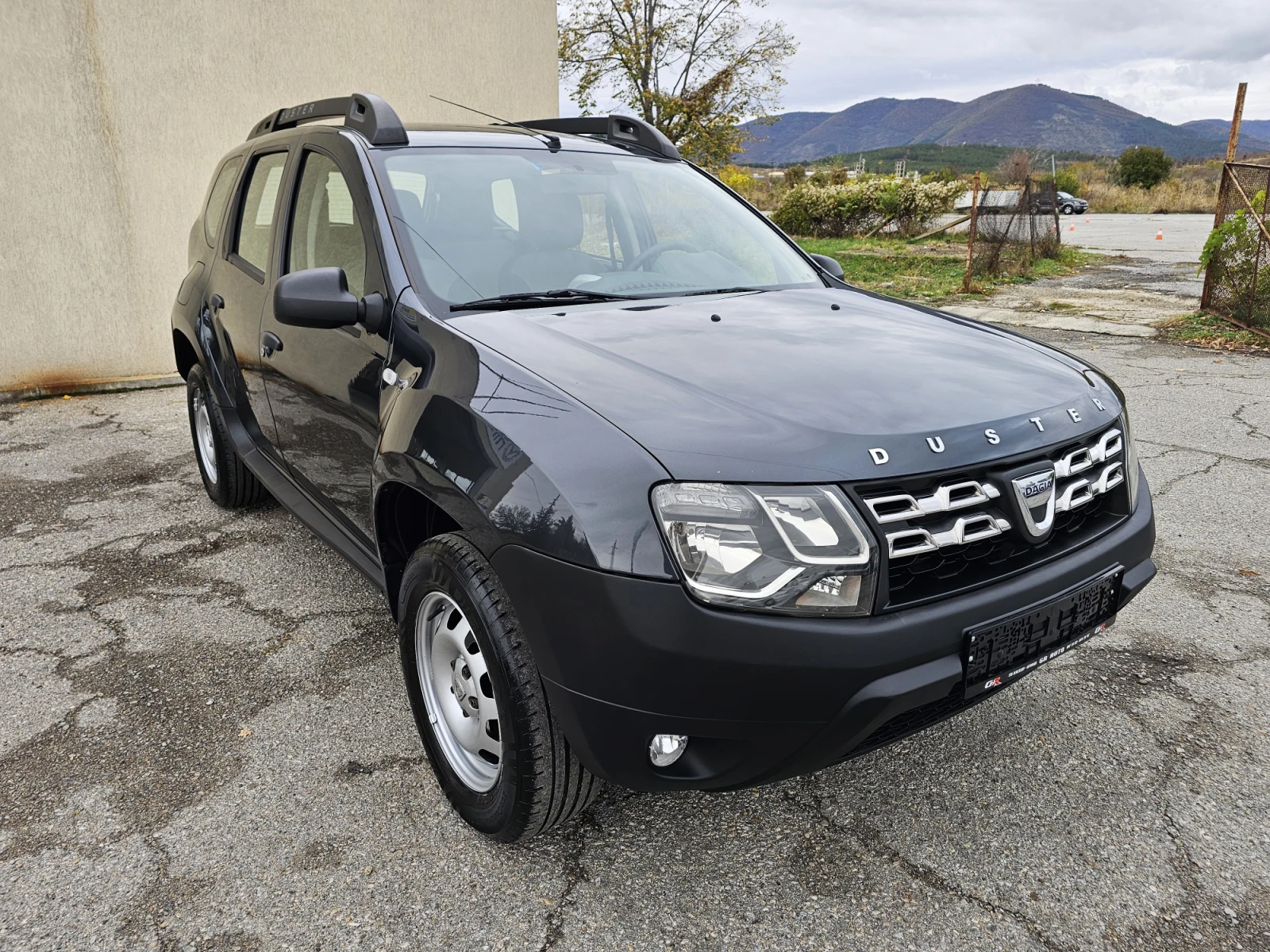 Dacia Duster 1.6i GPL* FACE* NAVI - изображение 3