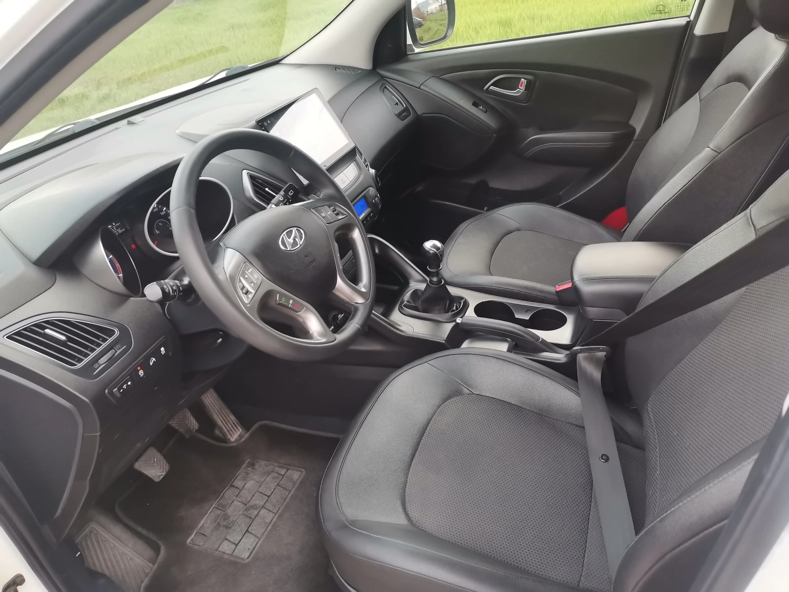 Hyundai IX35 1, 7cdti фейс, снимка 12 - Автомобили и джипове - 54391903