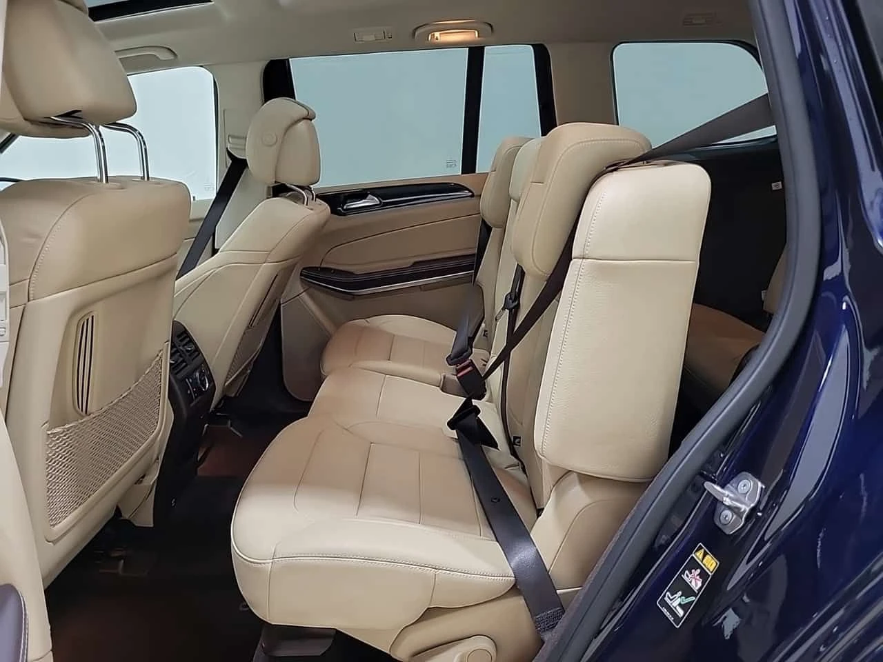 Mercedes-Benz GLS 550 * ДИСТРОНИК * ОДБУХВАНЕ * ПАНО * H/K * CARFAX, снимка 12 - Автомобили и джипове - 54918722