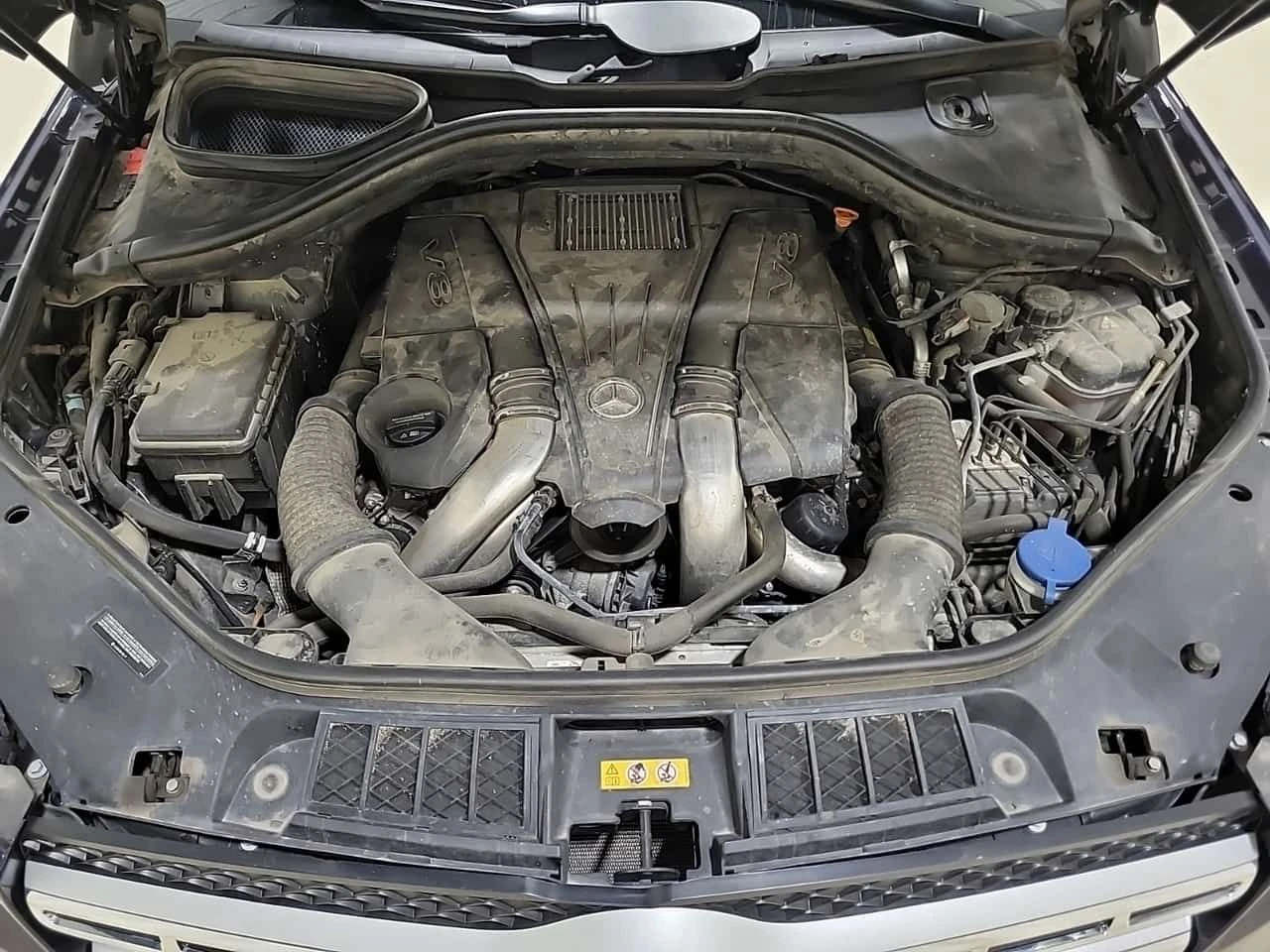 Mercedes-Benz GLS 550 * ДИСТРОНИК * ОДБУХВАНЕ * ПАНО * H/K * CARFAX, снимка 16 - Автомобили и джипове - 54918722