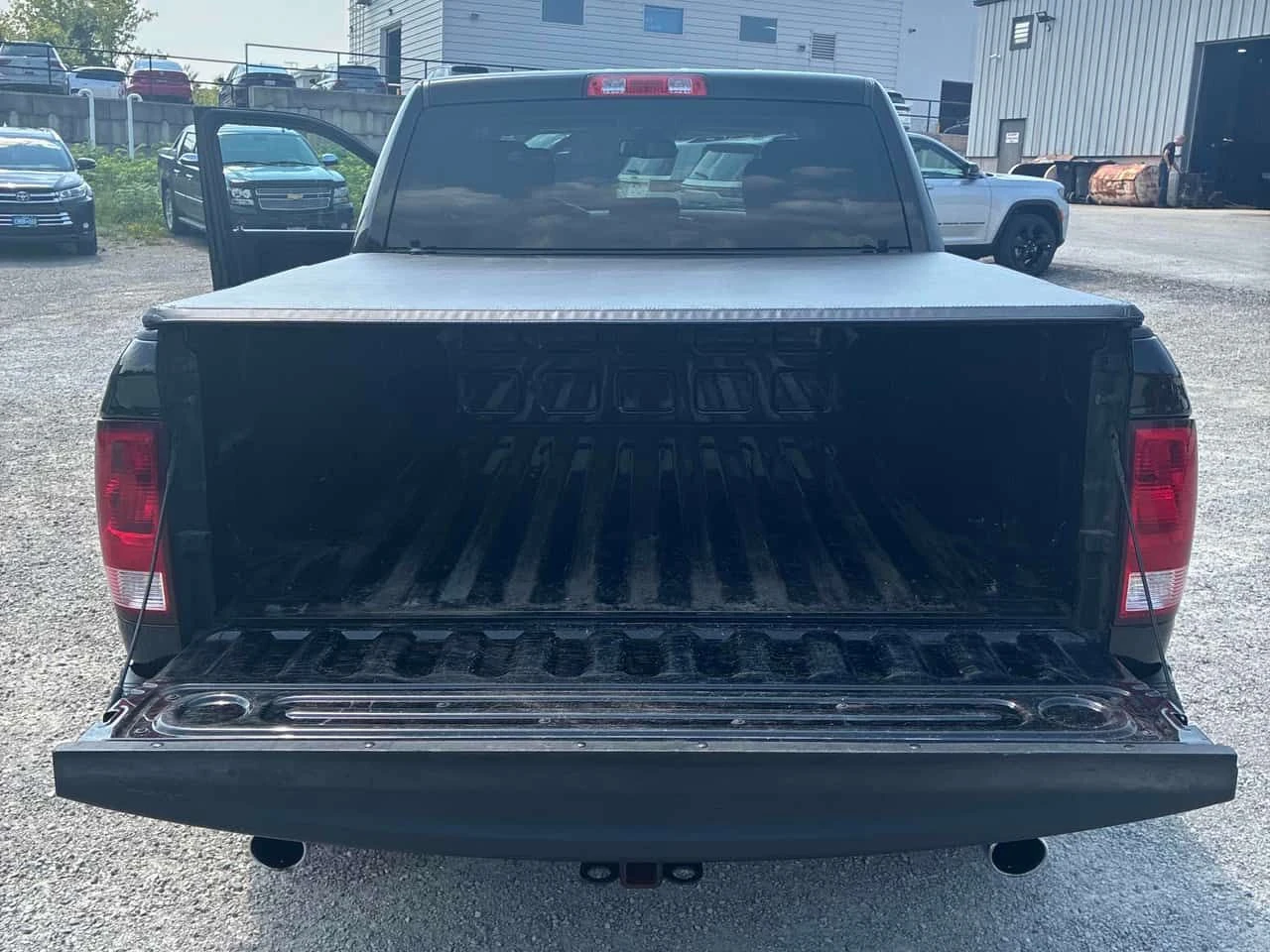 Dodge RAM 1500 * Express * АВТОКРЕДИТ БЕЗ ПЪРВОНАЧАЛНА ВНОСКА* , снимка 16 - Автомобили и джипове - 55531135