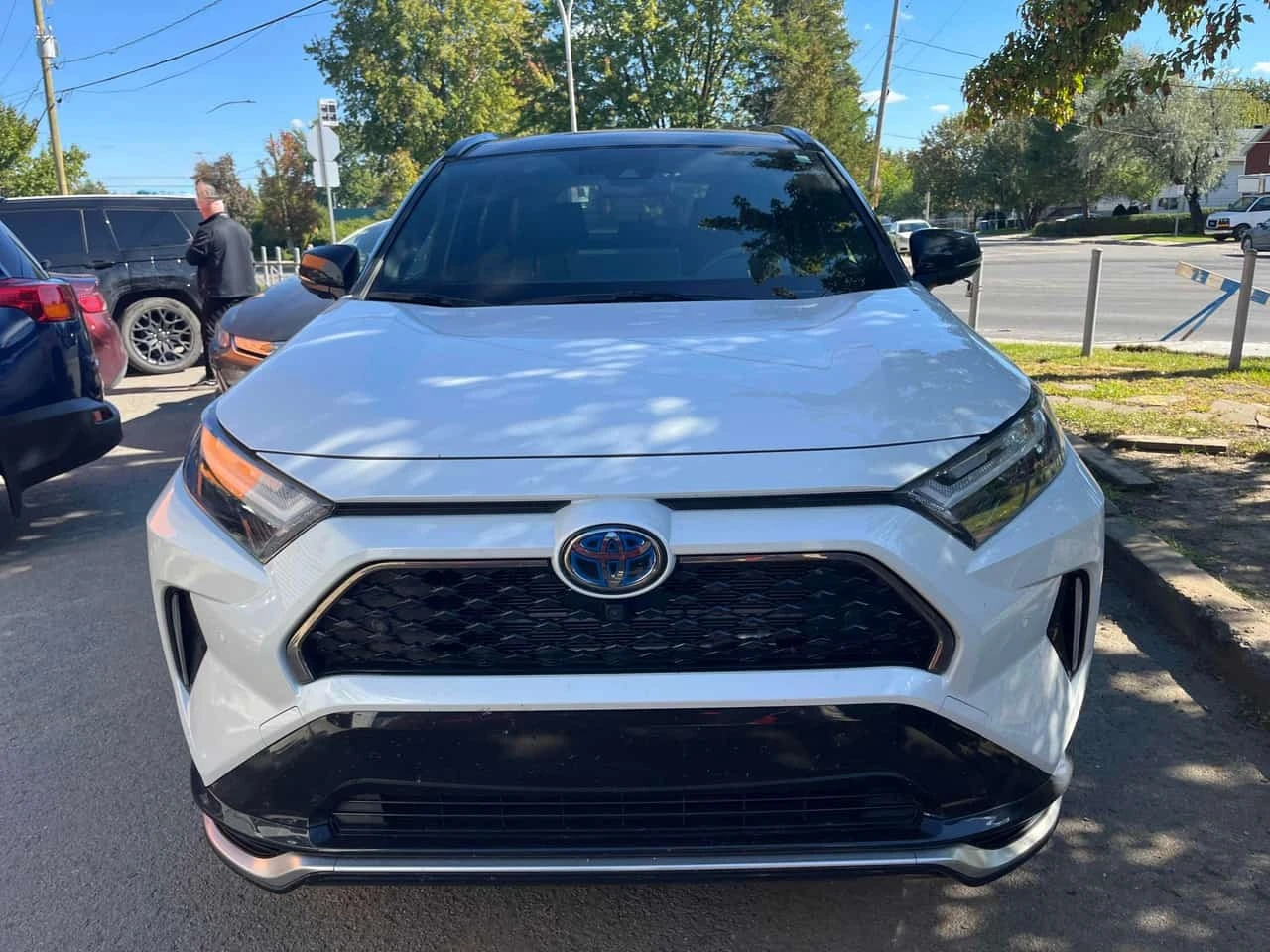 Toyota Rav4 * XSE AWD * АВТОКРЕДИТ* , снимка 6 - Автомобили и джипове - 56195619