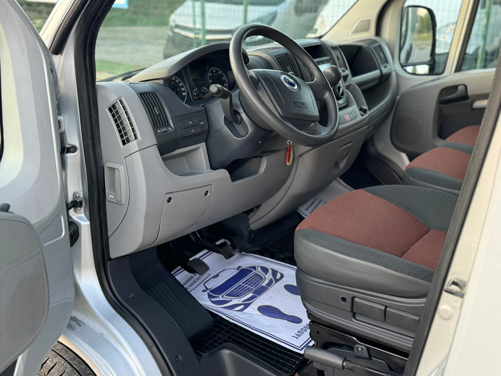 Fiat Ducato 2.3HPI* Климатик* 120кс* 6ск* Германия - изображение 8