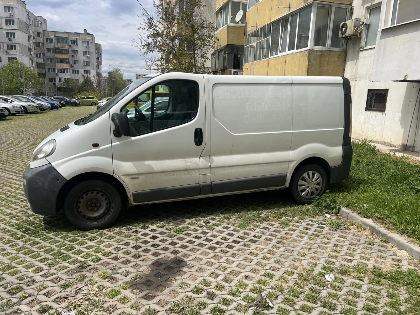 Opel Vivaro 1.9 CDTI Top Germany , снимка 2 - Бусове и автобуси - 54407767