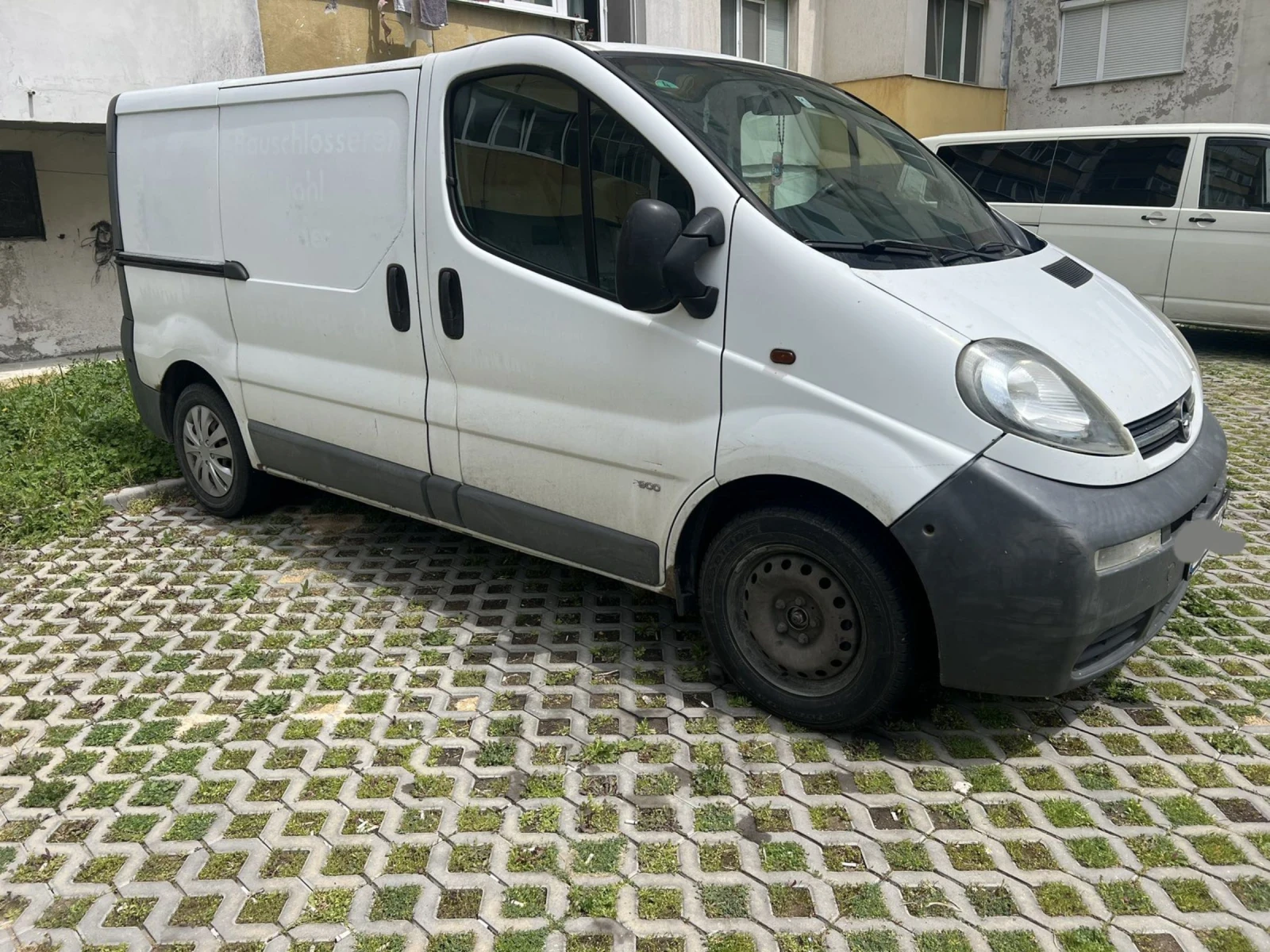 Opel Vivaro 1.9 CDTI Top Germany , снимка 3 - Бусове и автобуси - 54407767