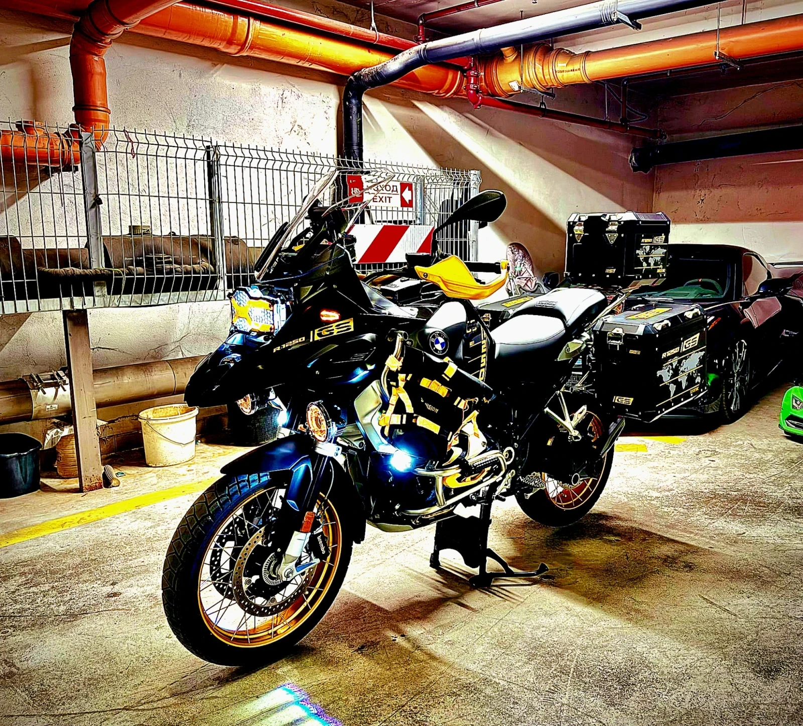BMW R 1250 GSA 40 anniversary , снимка 5 - Мотоциклети и мототехника - 56168488