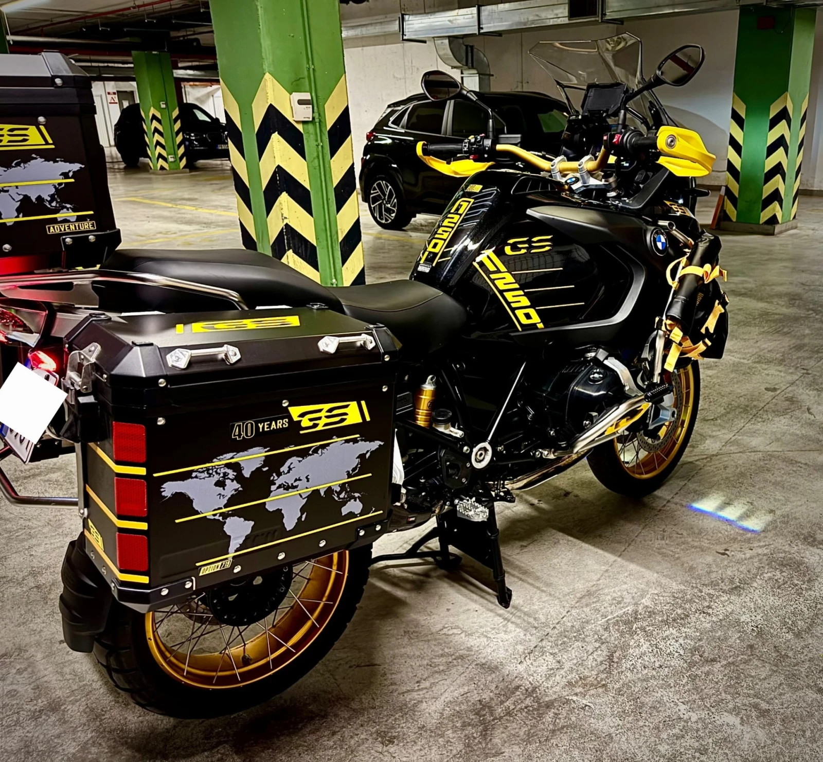 BMW R 1250 GSA 40 anniversary , снимка 2 - Мотоциклети и мототехника - 56168488