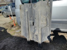 Капак преден SKODA FABIA 2000 цена 60 евро Ем Комплект предно стъкло предна маска радиатор, снимка 2