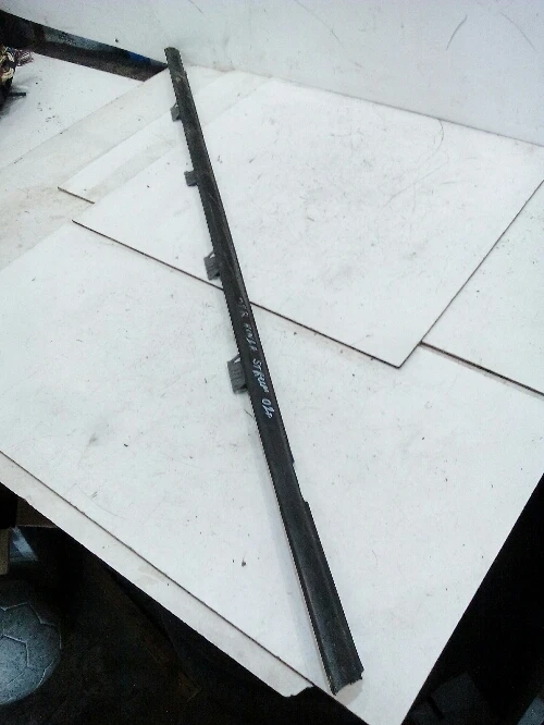 Лайсна врата предна дясна Хонда Стрийм