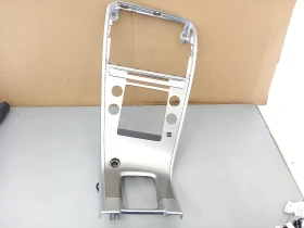 Централна конзола Волво ХЦ60 