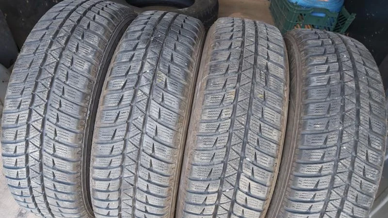 Гуми Зимни 165/65R14, снимка 2 - Гуми и джанти - 29253499