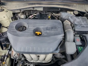 Kia K5, снимка 10