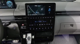 Hyundai Staria 1.6 HEV Inspiration* BOSE* BLIND SPOT* КРАЙНА ЦЕНА, снимка 12