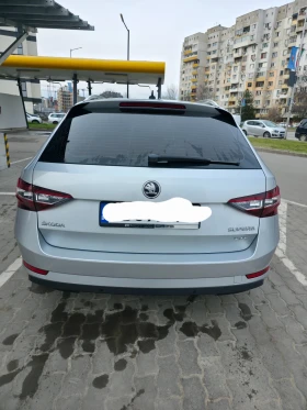Skoda Superb - 14300 € / 27968.37 лв. - 60647354 2