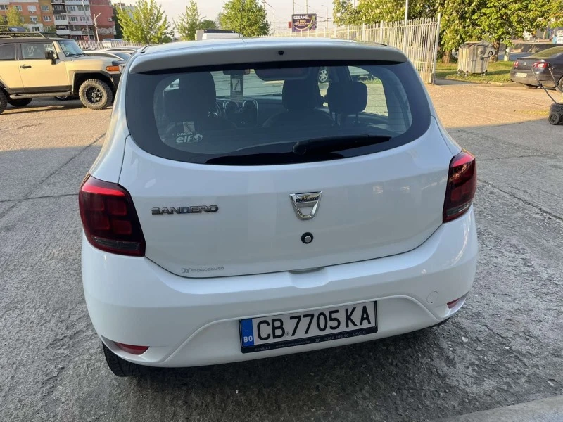 Dacia Sandero 1.5dci EURO6, снимка 7 - Автомобили и джипове - 45354207