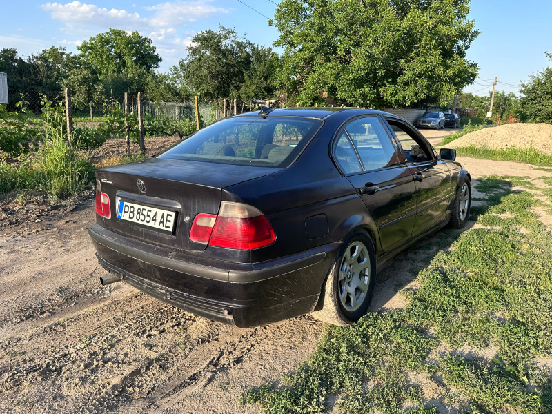 BMW 330 Е46, снимка 4 - Автомобили и джипове - 46011068