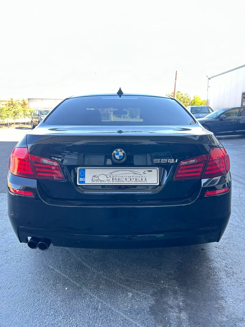 BMW 528 2.0, снимка 10 - Автомобили и джипове - 47448033