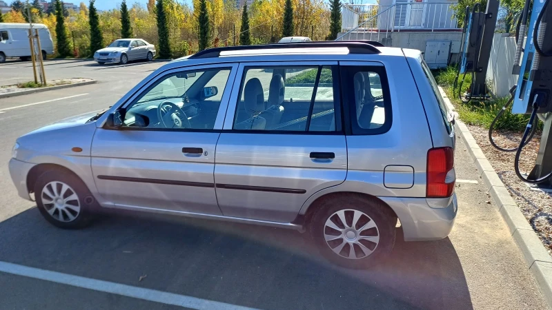 Mazda Demio, снимка 5 - Автомобили и джипове - 47815922