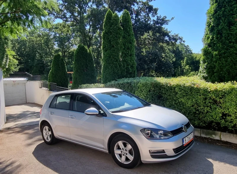 VW Golf, снимка 1 - Автомобили и джипове - 47971772