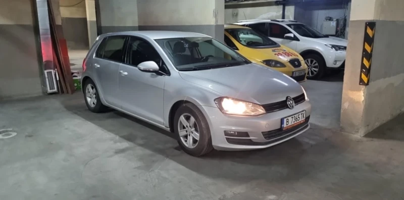 VW Golf, снимка 2 - Автомобили и джипове - 47971772