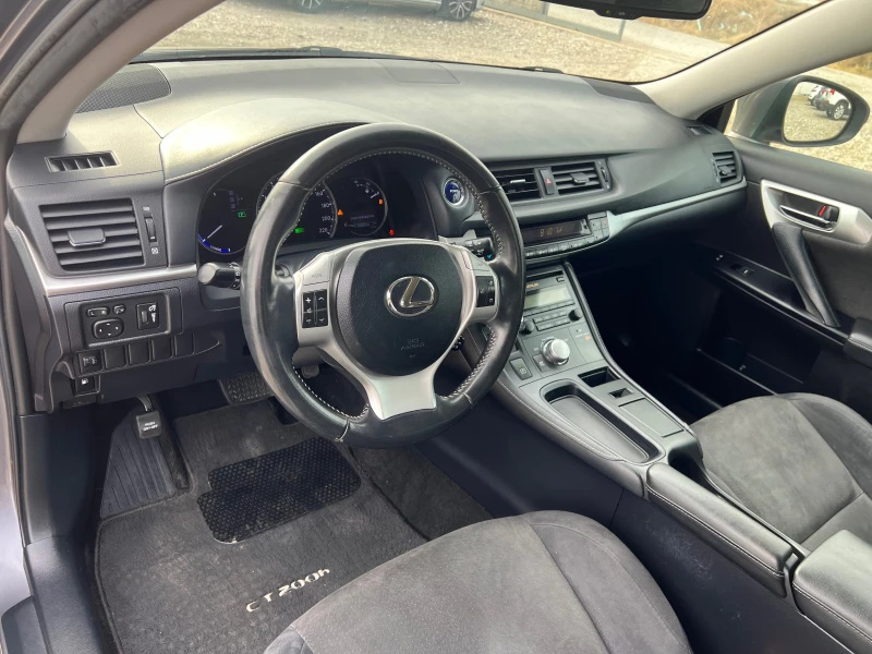 Lexus CT 200h 1.8 HYBRID(КАТО НОВА), снимка 10 - Автомобили и джипове - 48139875