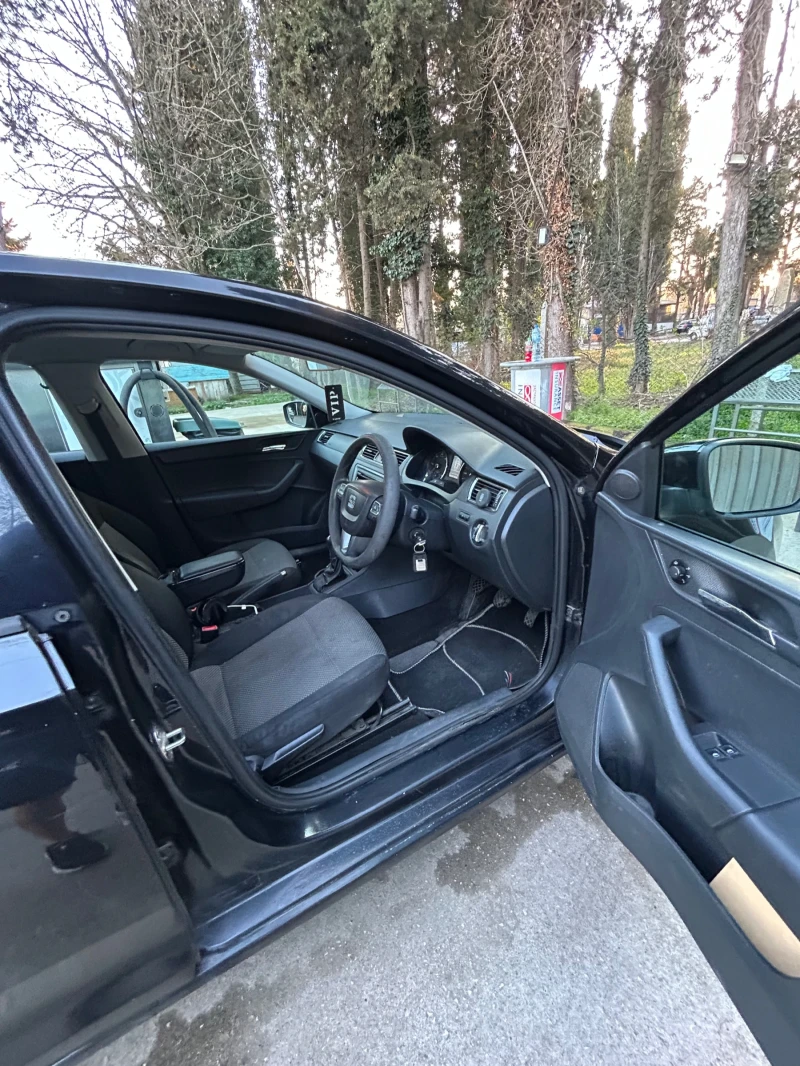 Seat Toledo 1.6 TDI Ecomotive, снимка 7 - Автомобили и джипове - 52396008