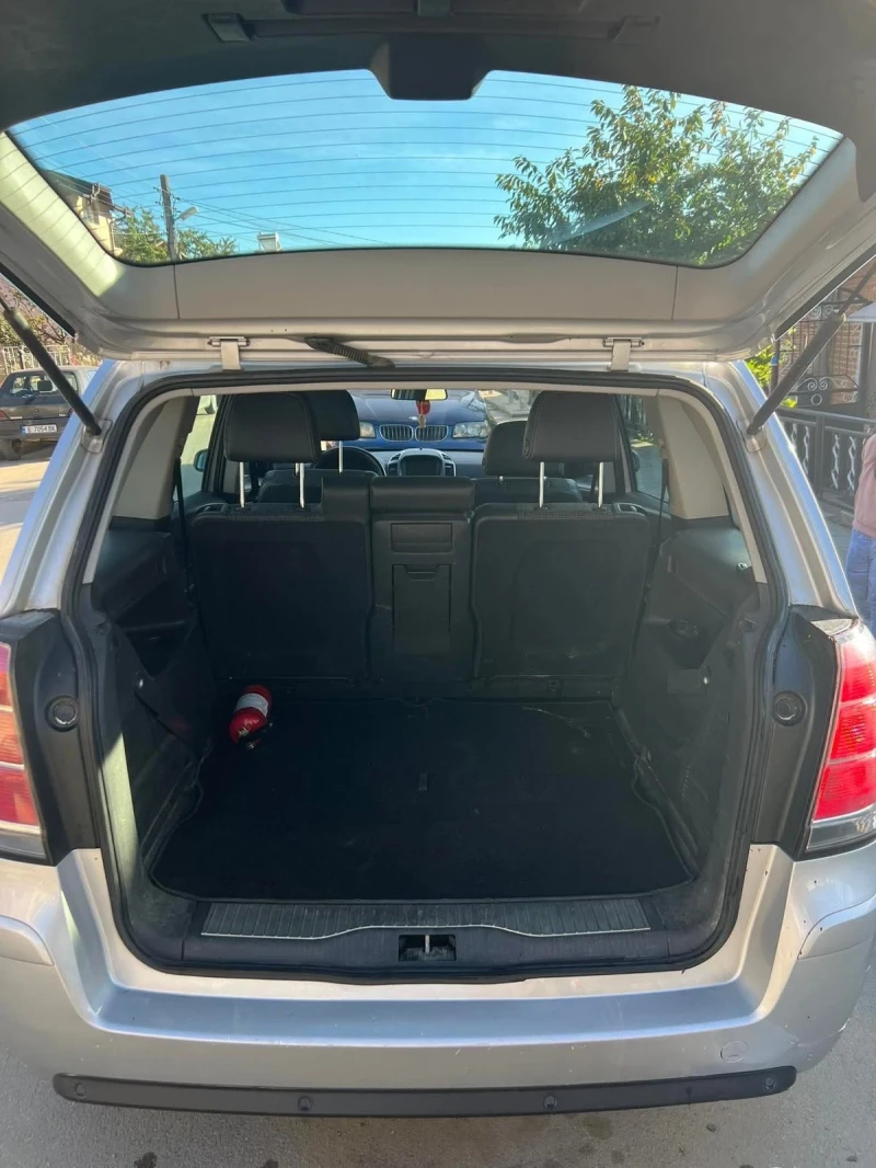 Opel Zafira, снимка 5 - Автомобили и джипове - 52820671