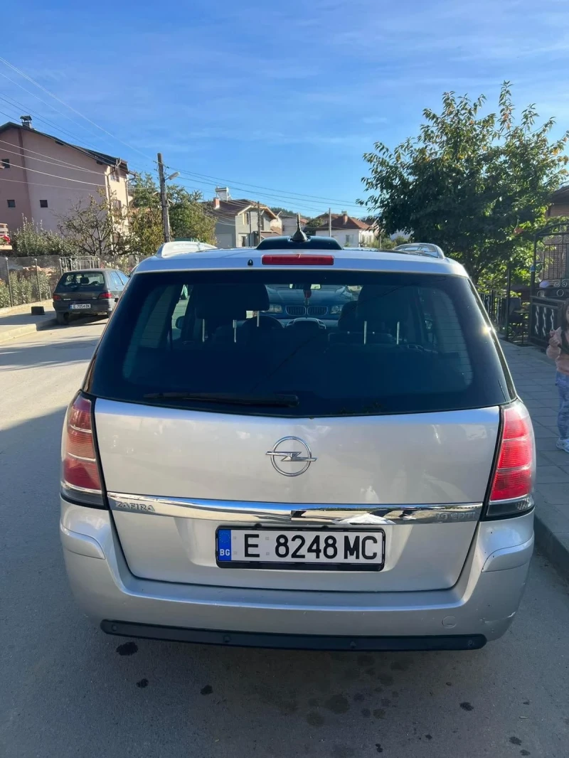 Opel Zafira, снимка 3 - Автомобили и джипове - 52820671