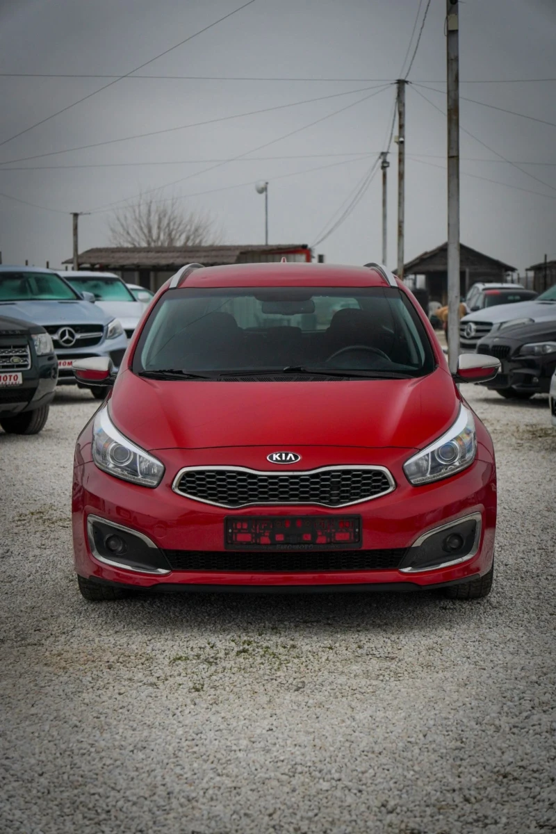 Kia Ceed 1.6 CRDI ЛИЗИНГ!, снимка 2 - Автомобили и джипове - 53197905
