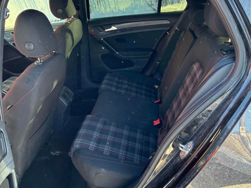 VW Golf * Manual * CARFAX * ЦЕНА ДО БГ, снимка 14 - Автомобили и джипове - 53428783