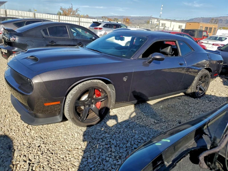 Dodge Challenger SRT HELLCAT, снимка 2 - Автомобили и джипове - 53448449